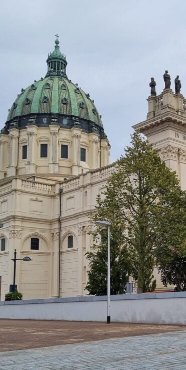 Slider Image 1